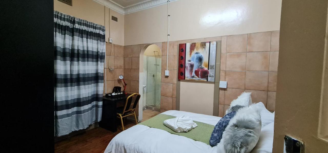 My House Guest House Pretoria Ngoại thất bức ảnh