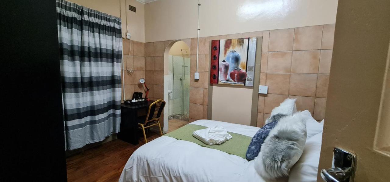 My House Guest House Pretoria Ngoại thất bức ảnh